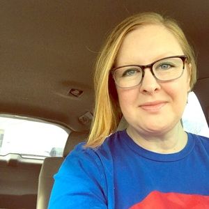 Meet your Posher, Desiree